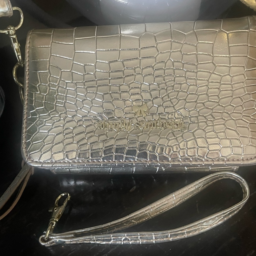 Simply Southern Silver Croc-Embossed Women's Bag